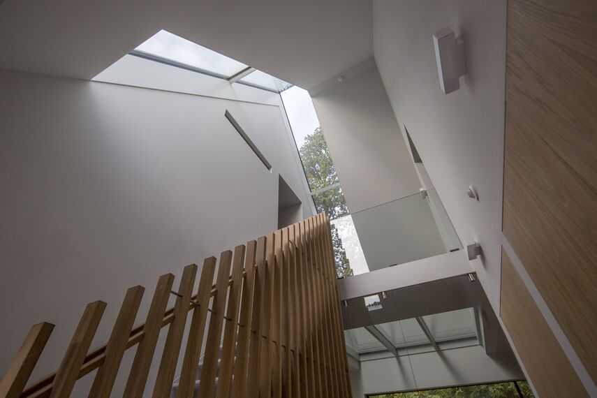 CS 86-HI (c) Atšauktos sistemos, ConceptWall 50 Fasadai ir HiFinity Slankiosios ir Sulankstomos - Villa Forest villa Voorschoten įsikūręs Voorschoten, The Netherlands