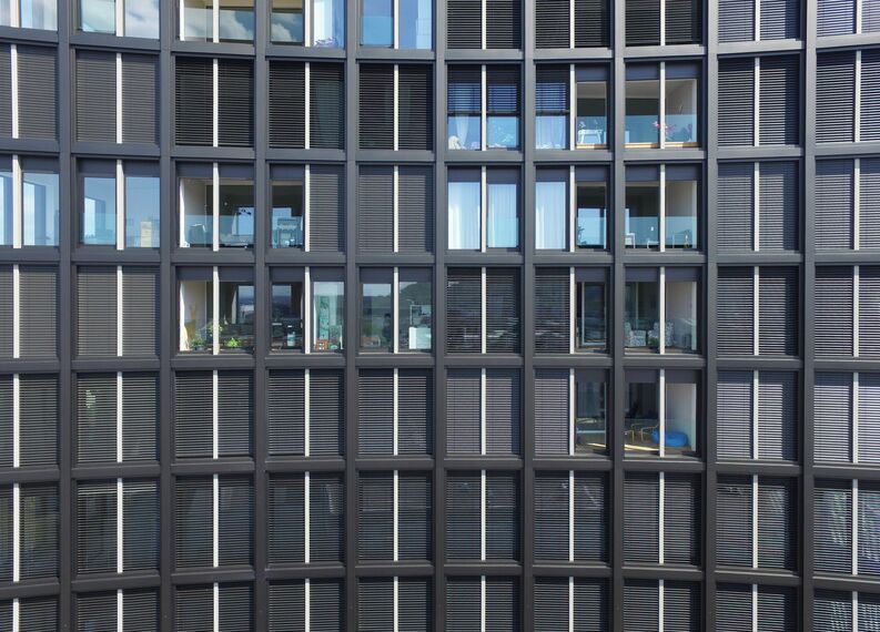CW 65-EF Fasadai - Ceres Tower įsikūręs Basel, Switzerland